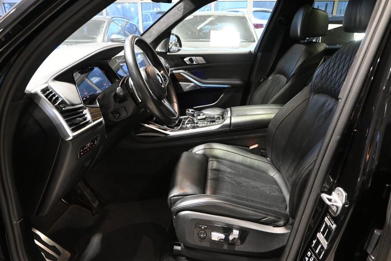 BMW X7 bild 8