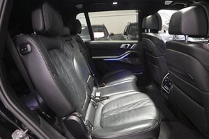 BMW X7 bild 14