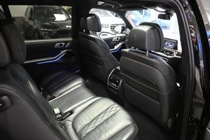 BMW X7 bild 13