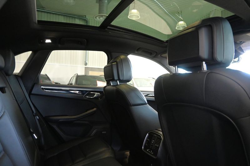 Porsche Macan bild 13
