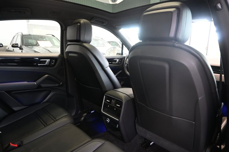 Porsche Cayenne bild 13