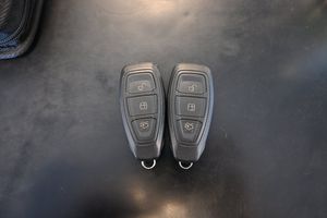 Ford Kuga bild 19