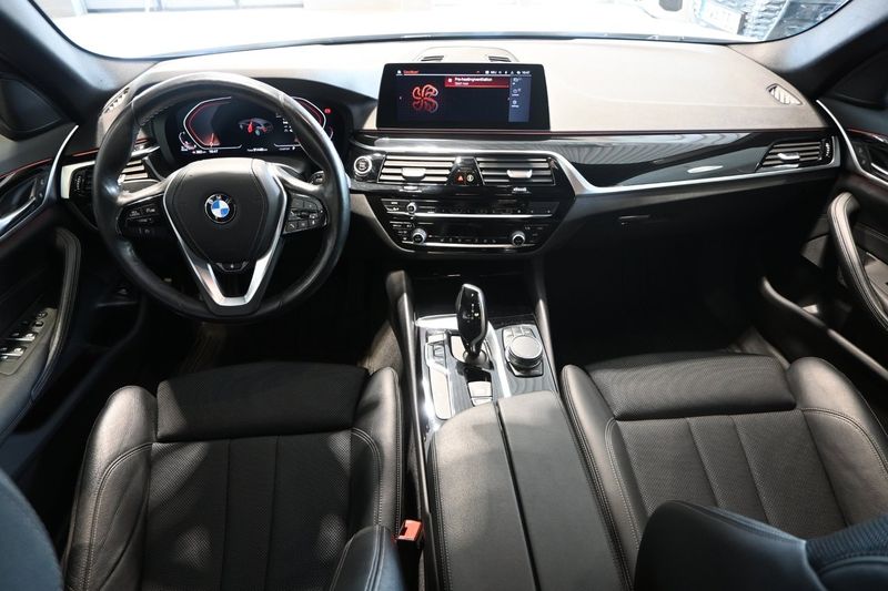 BMW 520 bild 9