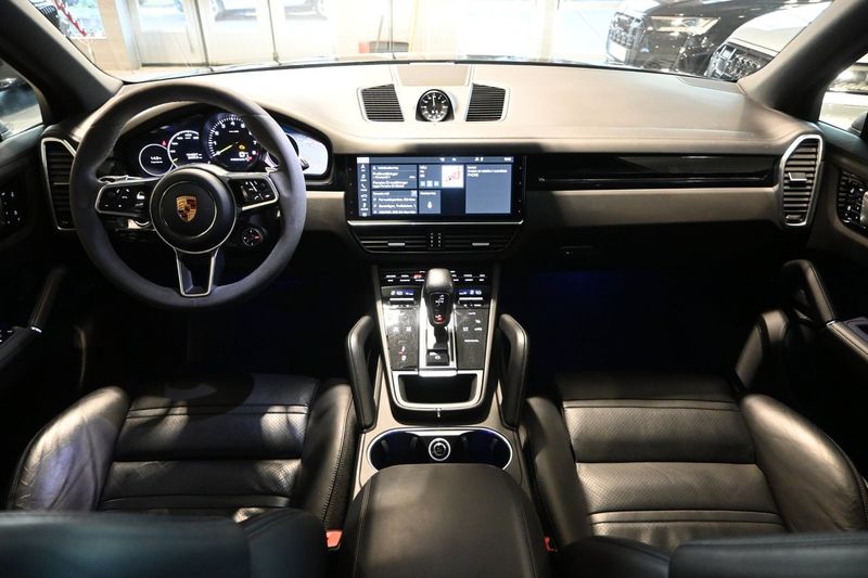 Porsche Cayenne bild 9