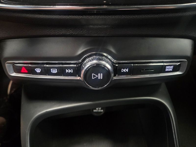 Volvo XC40 bild 25