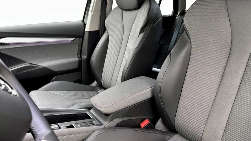 Skoda Enyaq bild 8
