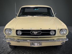 Ford Mustang bild 2