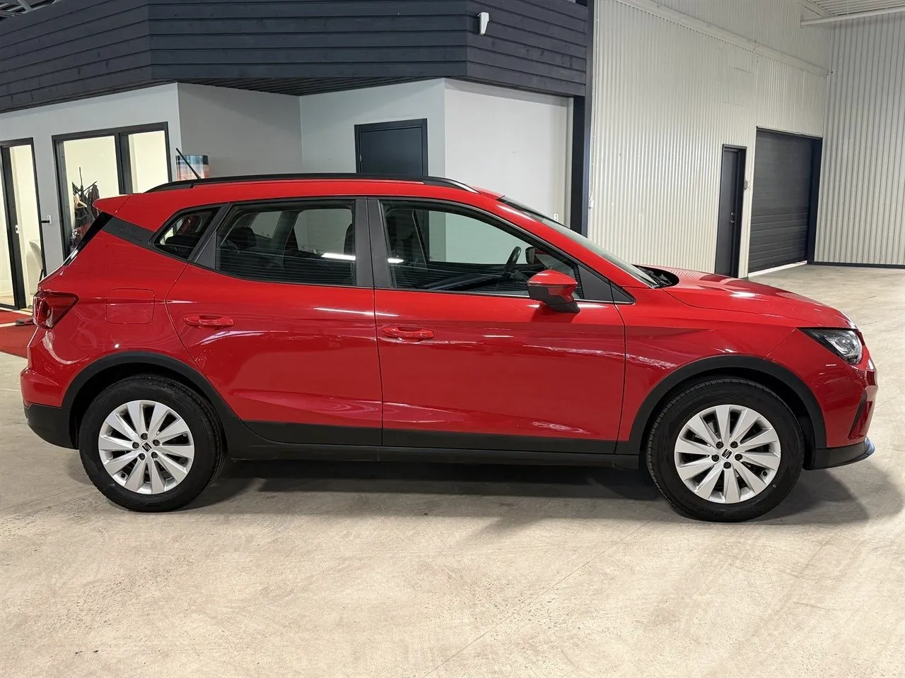 Vehicle image 2