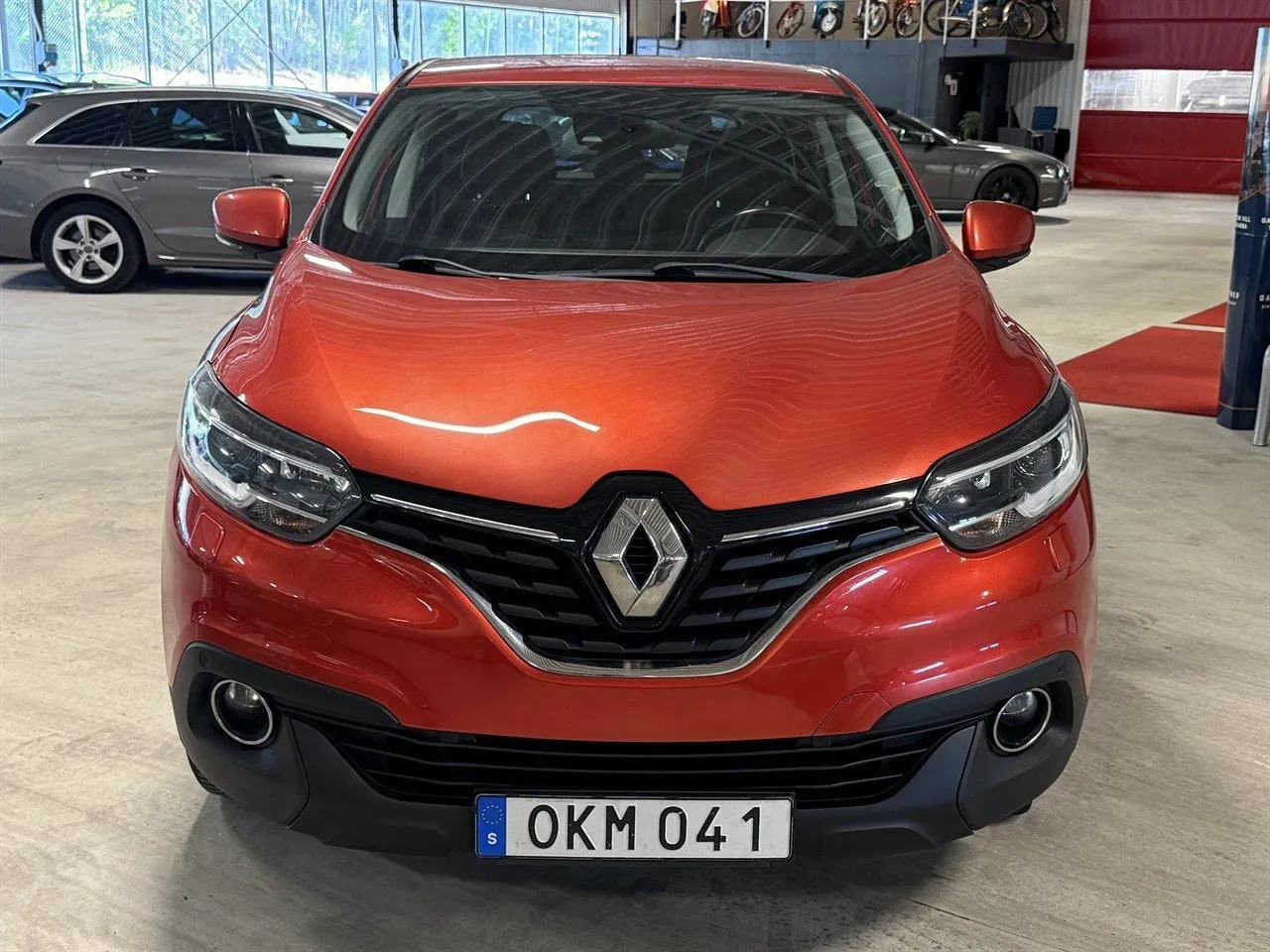 Vehicle image 1