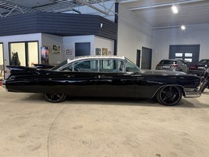 Cadillac DeVille bild 2