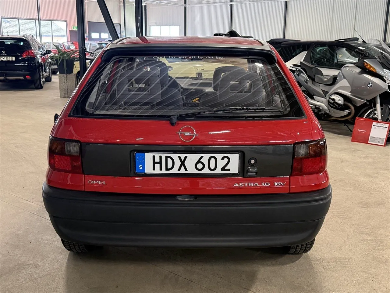 Vehicle image 3