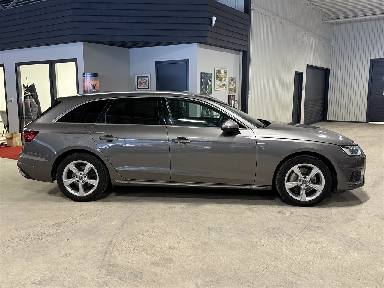 Vehicle image 2
