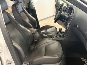 Saab 9-3 bild 8