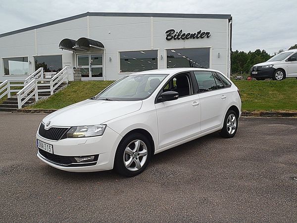 Skoda Rapid Spaceback 1.4 TDI 90hk, Carplay, Dragkrok, Farthållare - 2018
