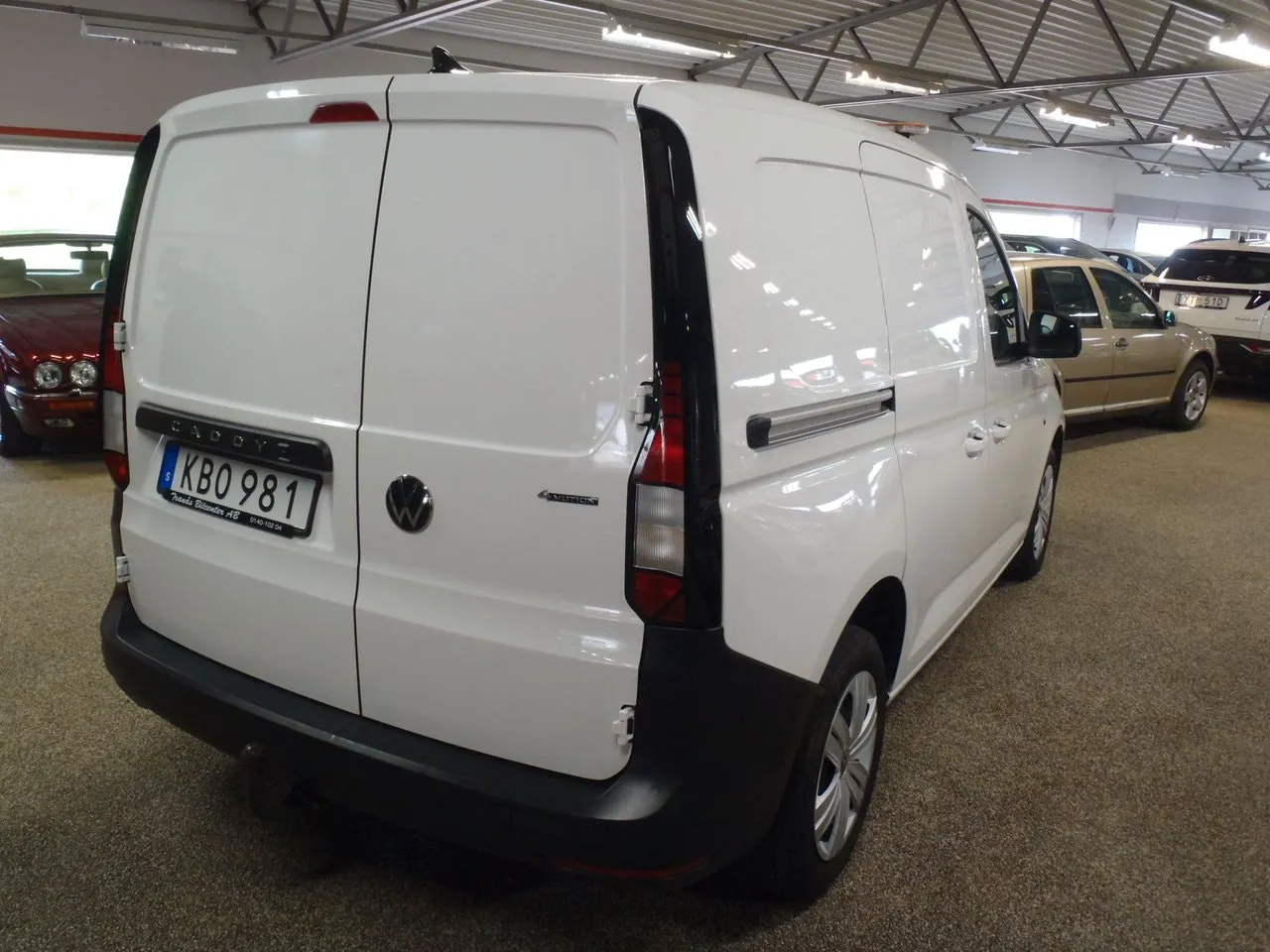 Vehicle image 3
