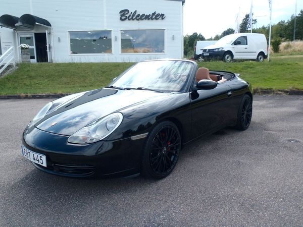 Porsche 996 911 Carrera 4 Cabriolet TipTronic - 2001
