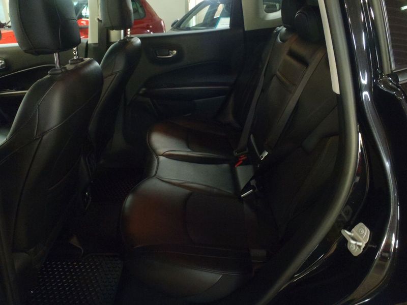 Jeep Compass bild 12