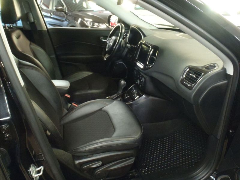 Jeep Compass bild 14