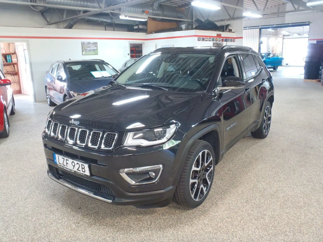 Vehicle image 1