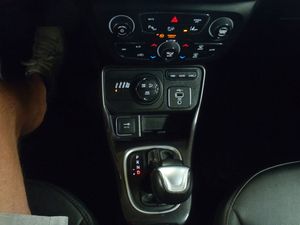 Jeep Compass bild 8