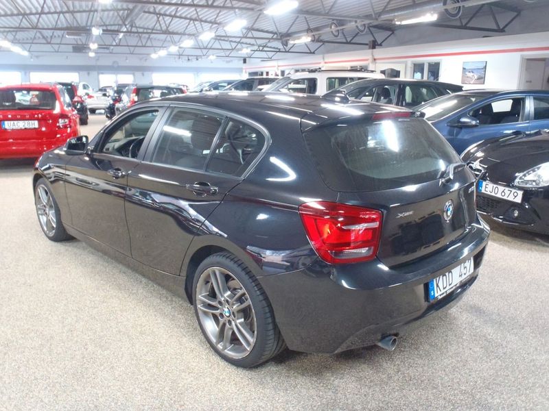 BMW 120 bild 2