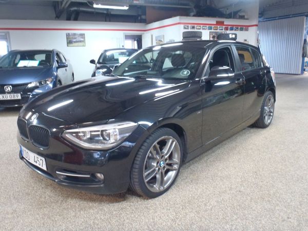 BMW 120 d xDrive 5-dörrars Sport line 184hk 6-Vxl 4WD - 2013