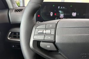 Kia K4 bild 16