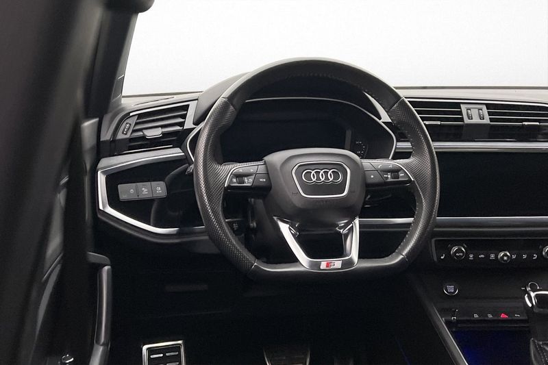 Audi Q3 bild 11