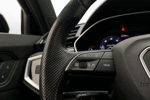 Audi Q3 bild 15