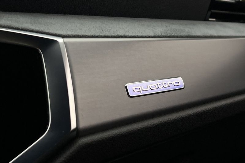 Audi Q3 bild 26