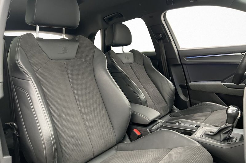 Audi Q3 bild 13