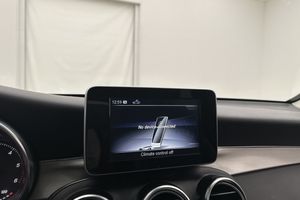 Mercedes GLC220 bild 19
