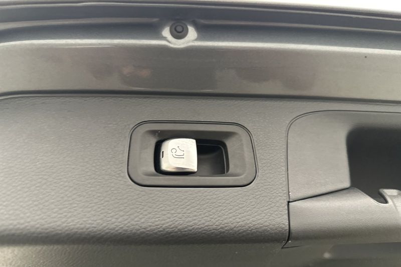 Mercedes GLC220 bild 29