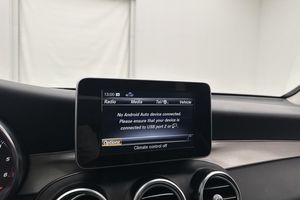 Mercedes GLC220 bild 23