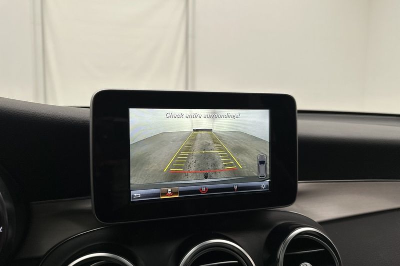 Mercedes GLC220 bild 12
