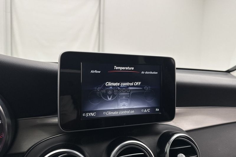 Mercedes GLC220 bild 21