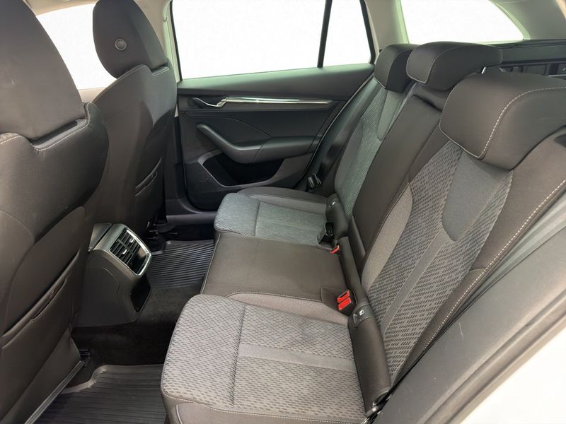 Skoda Octavia bild 14