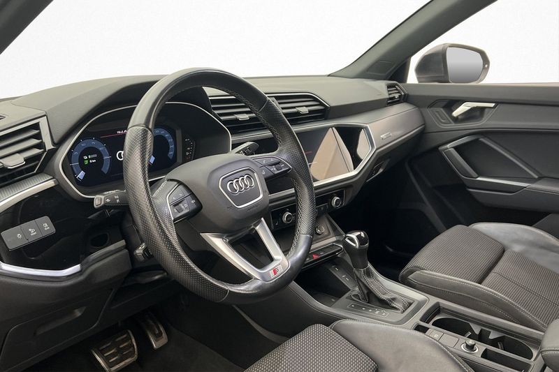 Audi Q3 bild 10