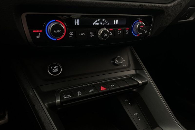 Audi Q3 bild 19