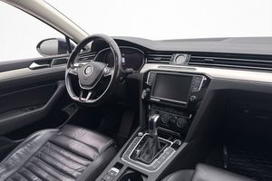 Volkswagen Passat bild 13