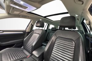 Volkswagen Passat bild 14
