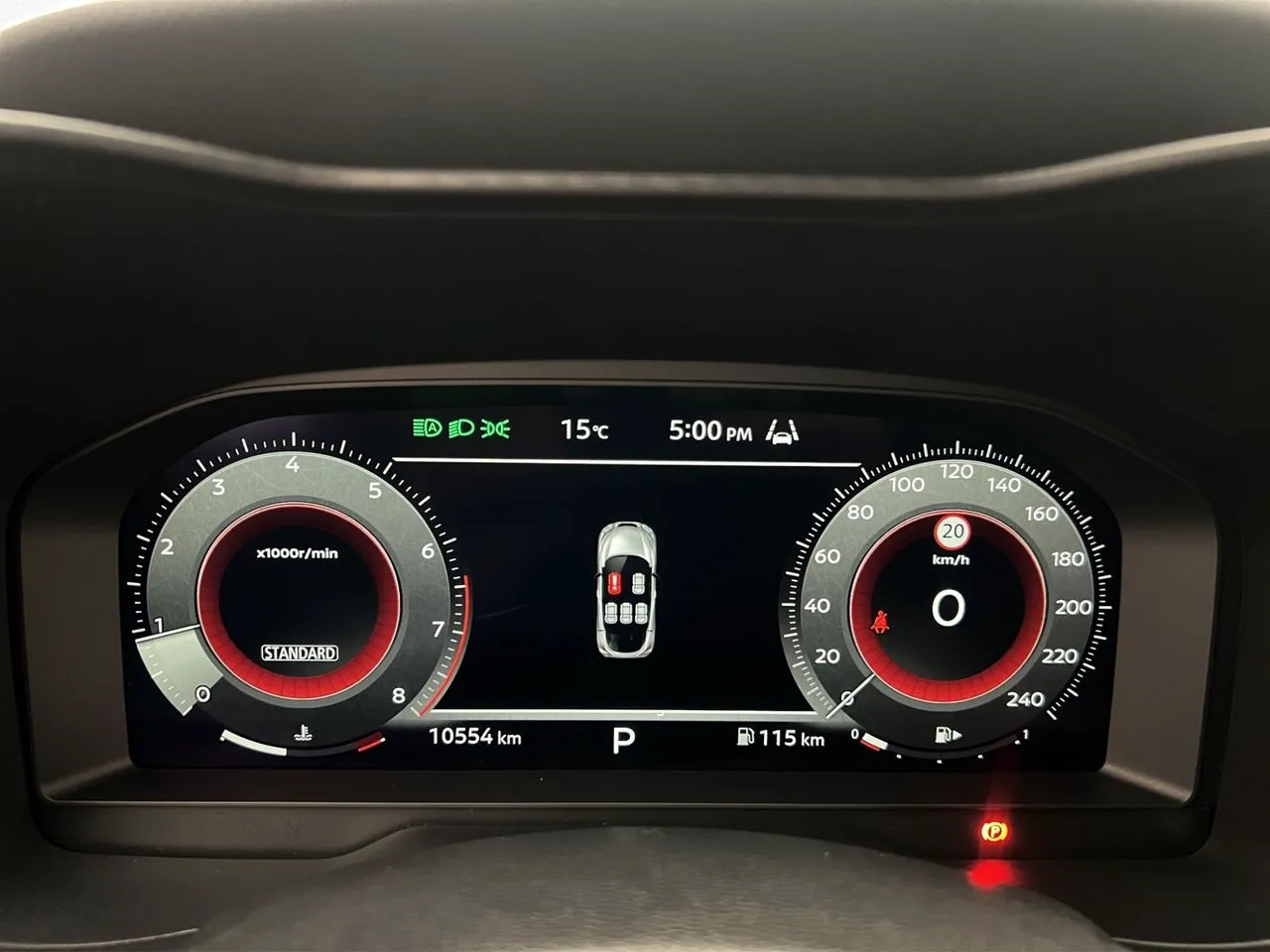 Vehicle image 16