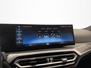 BMW 330 bild 21