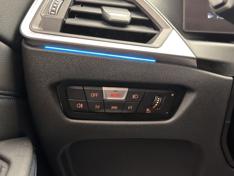 BMW 330 bild 28