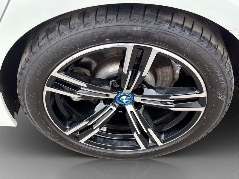 BMW 330 bild 32