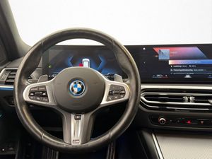 BMW 330 bild 11