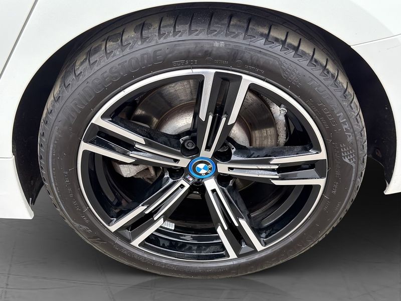 BMW 330 bild 33