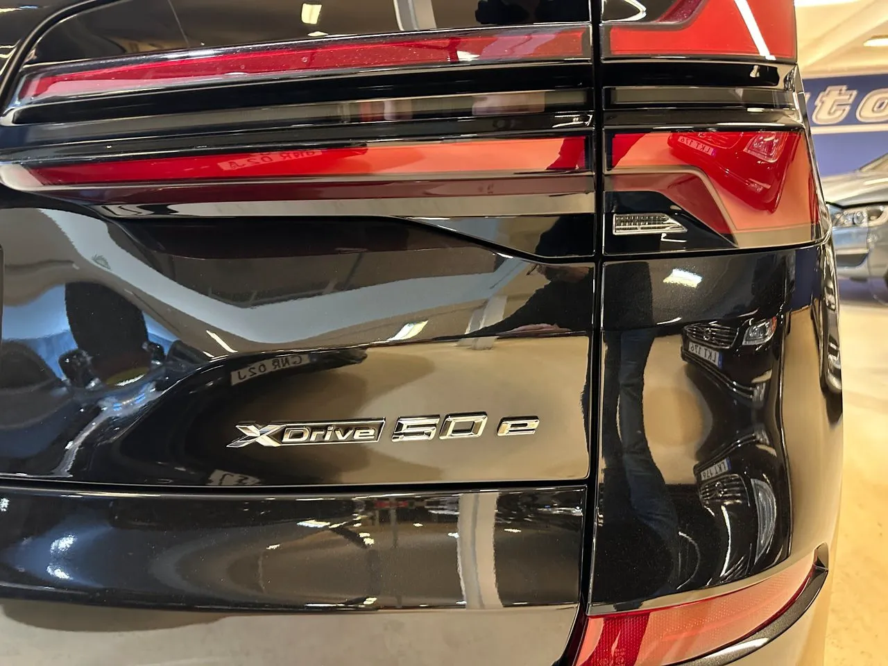 Vehicle image 21