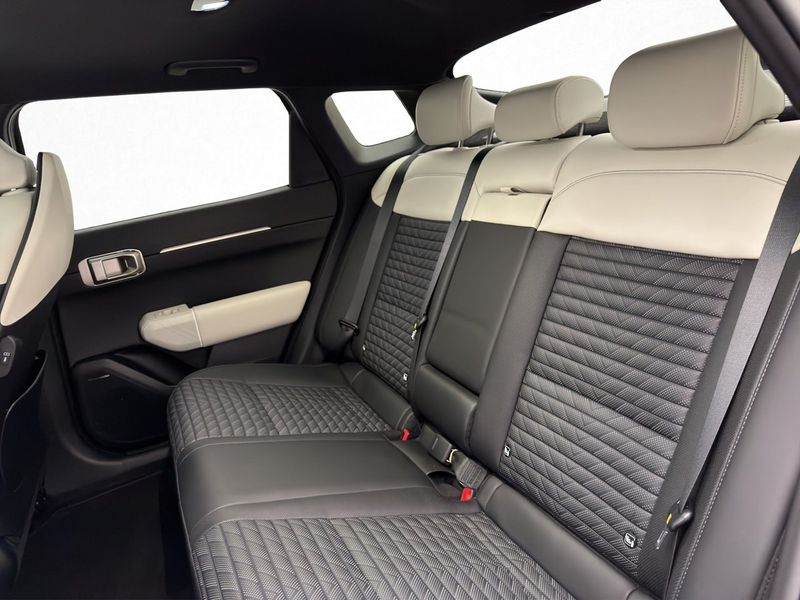 Kia EV4 bild 18