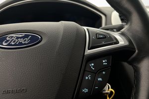 Ford Mondeo bild 14